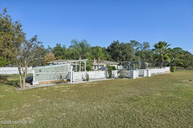 768 ARTHUR MOORE Drive, Green Cove Springs, FL 32043