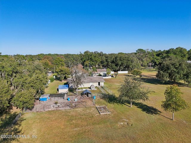 768 ARTHUR MOORE Drive, Green Cove Springs, FL 32043