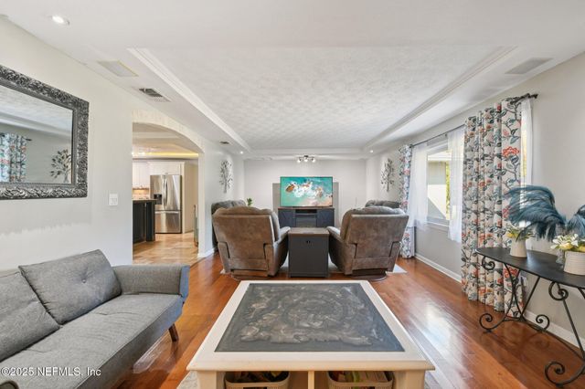 768 ARTHUR MOORE Drive, Green Cove Springs, FL 32043