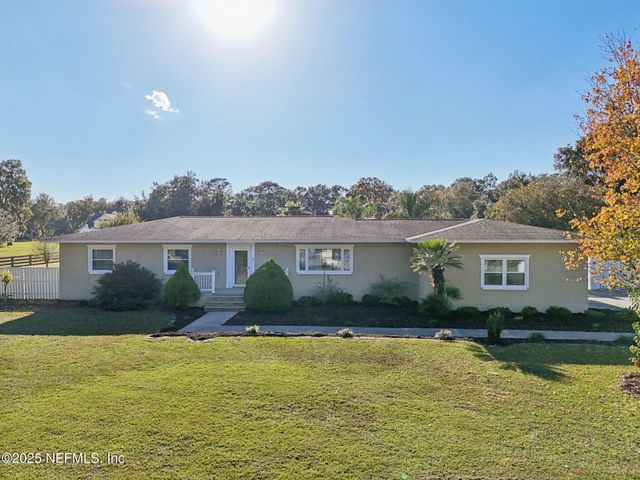 768 ARTHUR MOORE Drive, Green Cove Springs, FL 32043