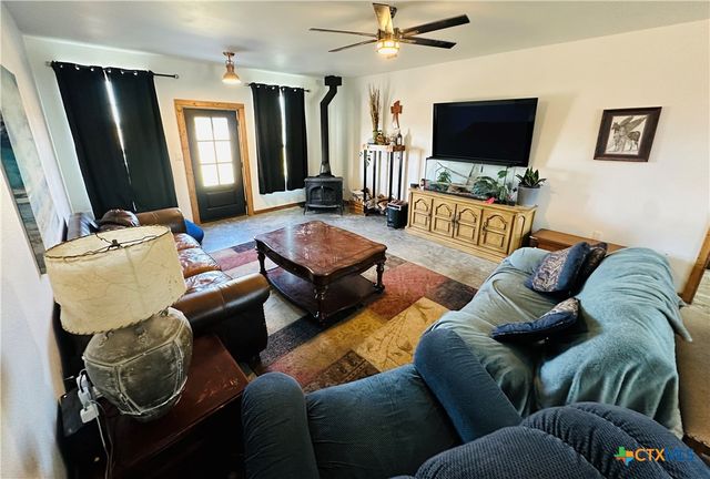 96 Leaning Oak Road, Victoria, TX 77904