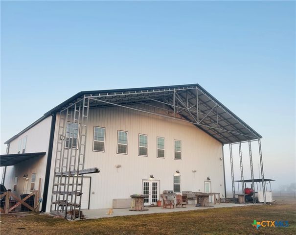 96 Leaning Oak Road, Victoria, TX 77904