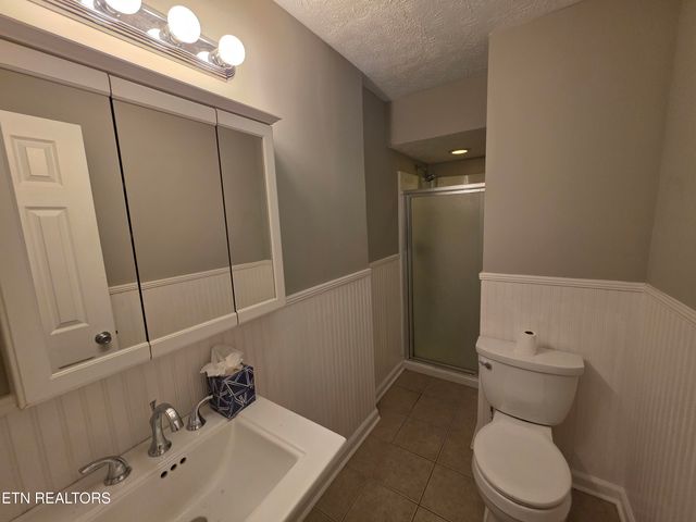 115 Morgan Rd, Oak Ridge, TN 37830