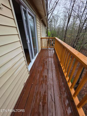 115 Morgan Rd, Oak Ridge, TN 37830