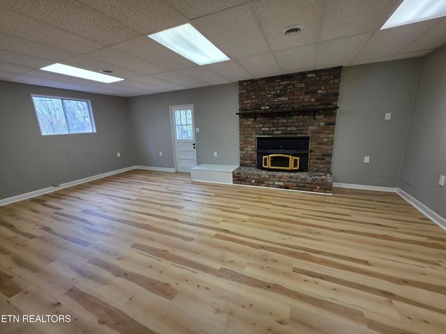 115 Morgan Rd, Oak Ridge, TN 37830