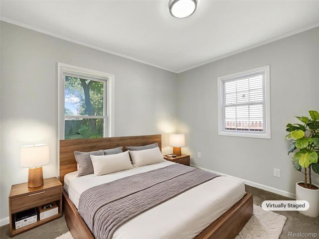 21521 ROOSEVELT Avenue, Farmington Hills, MI 48336