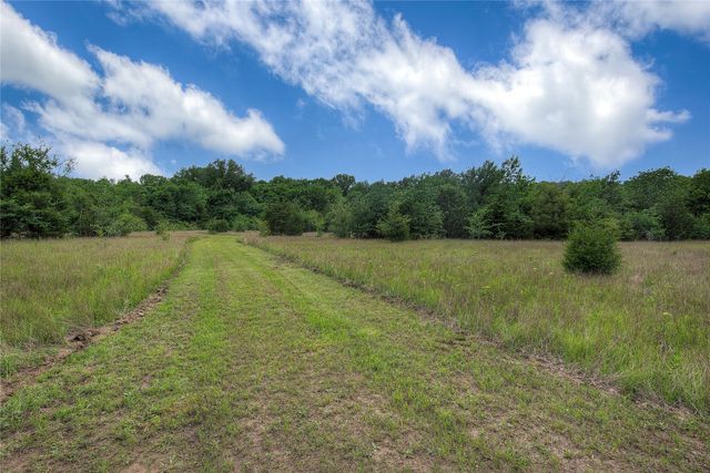1774 County Road 3562, Dike, TX 75437