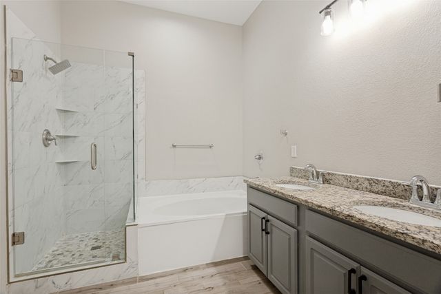 11812 Gold Creek Drive E, Fort Worth, TX 76244