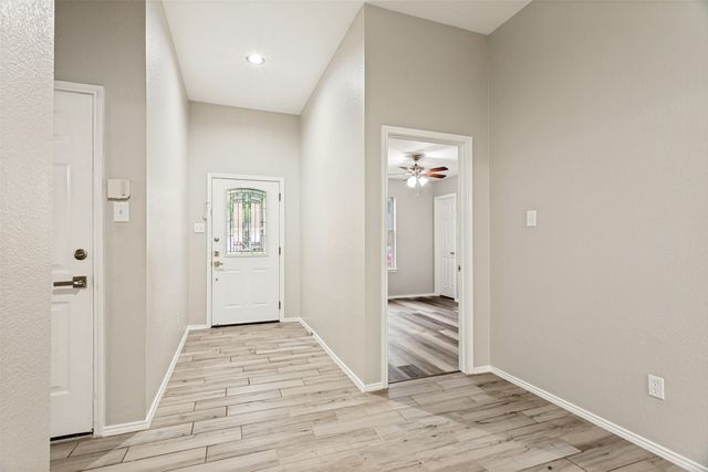 11812 Gold Creek Drive E, Fort Worth, TX 76244