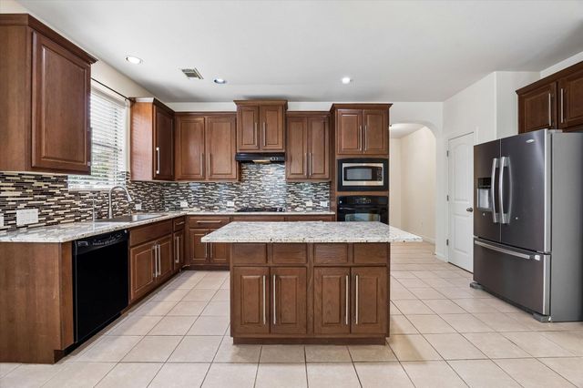 206 Saddle Ridge DR, Cedar Park, TX 78613