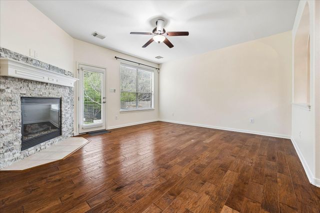 206 Saddle Ridge DR, Cedar Park, TX 78613