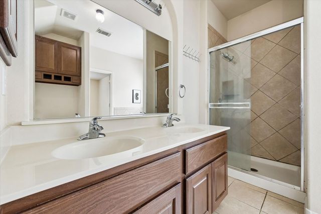 206 Saddle Ridge DR, Cedar Park, TX 78613