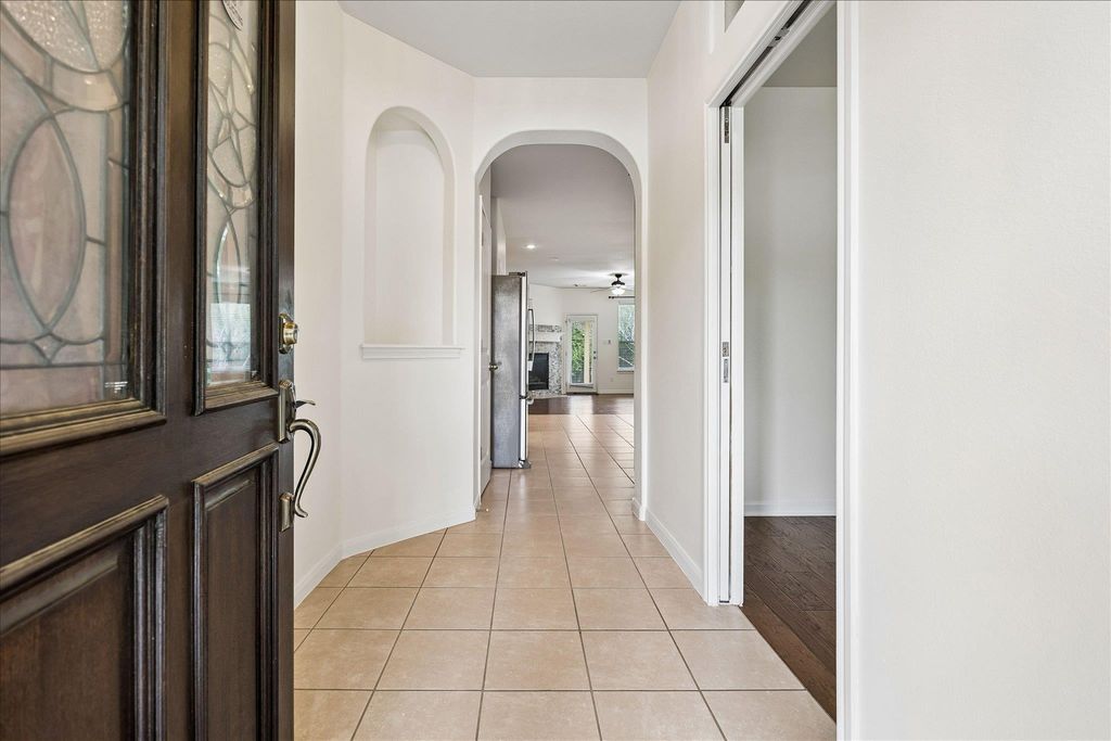 206 Saddle Ridge DR, Cedar Park, TX 78613