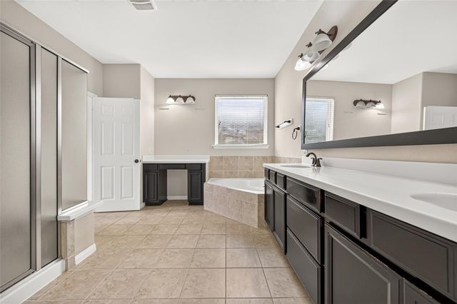 9539 Alabaster Oaks Lane, Humble, TX 77396