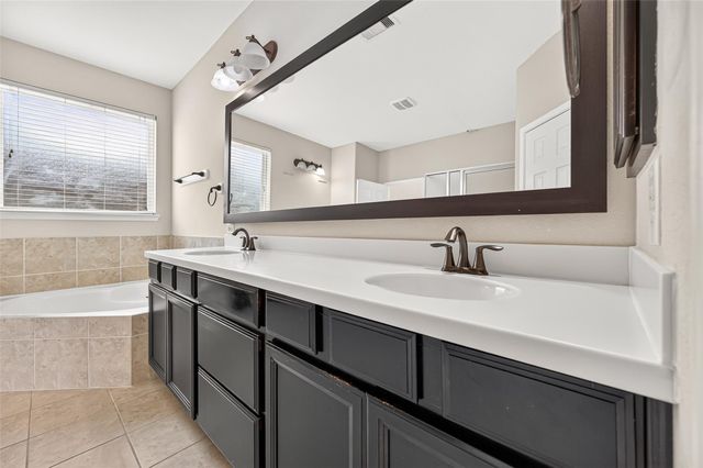 9539 Alabaster Oaks Lane, Humble, TX 77396