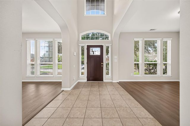 9539 Alabaster Oaks Lane, Humble, TX 77396