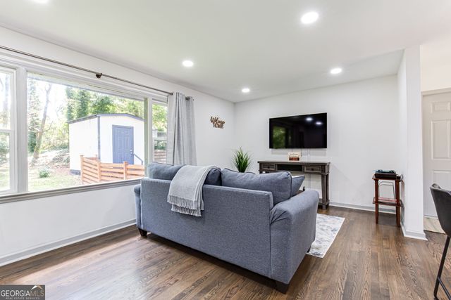 1300 WICHITA Drive, Atlanta, GA 30311