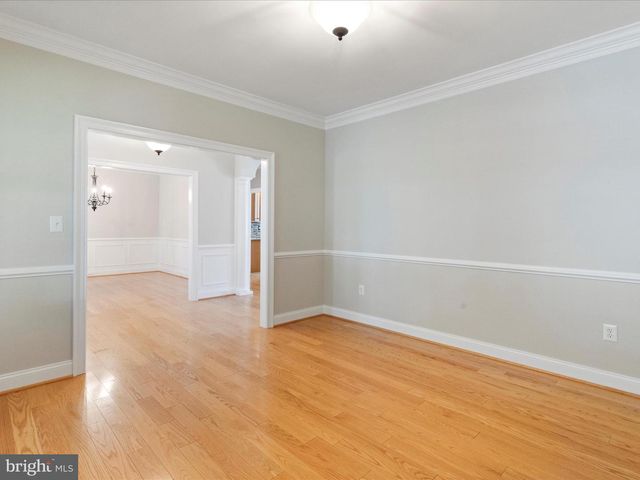 300 EARLY DR, Berryville, VA 22611