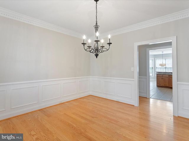 300 EARLY DR, Berryville, VA 22611