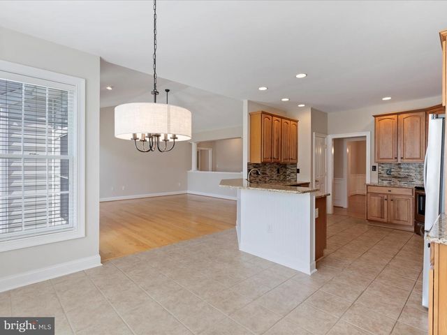 300 EARLY DR, Berryville, VA 22611