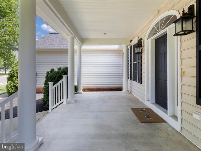 300 EARLY DR, Berryville, VA 22611