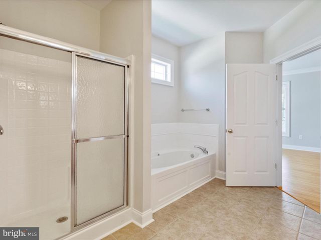 300 EARLY DR, Berryville, VA 22611