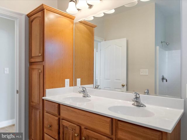 300 EARLY DR, Berryville, VA 22611