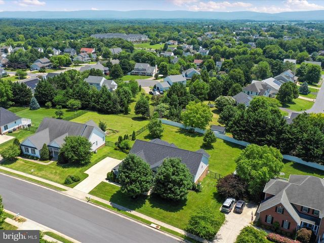 300 EARLY DR, Berryville, VA 22611