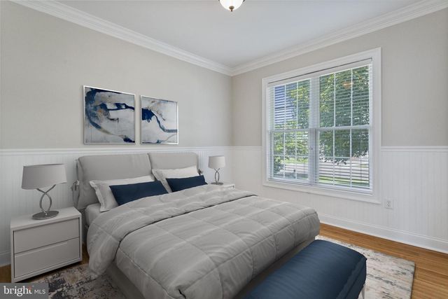 300 EARLY DR, Berryville, VA 22611