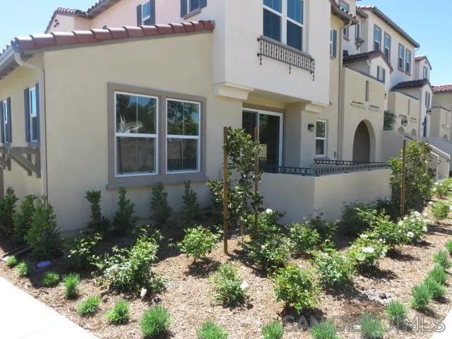 4382 Pacifica Way 5, Oceanside, CA 92056