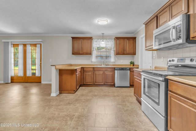 935 Oakleigh Avenue, Gulfport, MS 39507