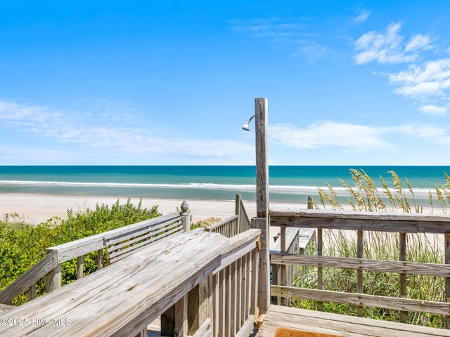 2602 S Shore Drive, Surf City, NC 28445