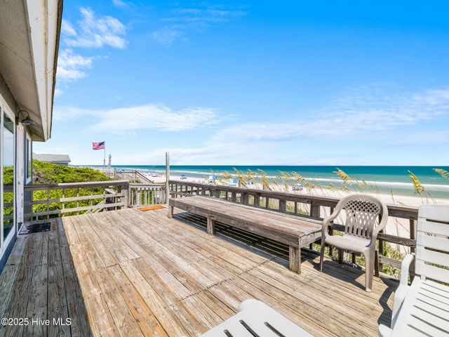 2602 S Shore Drive, Surf City, NC 28445