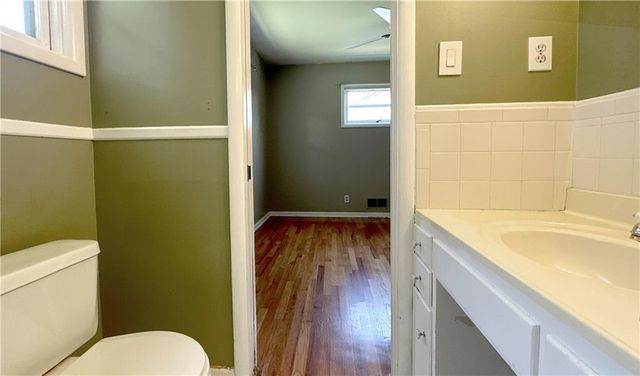 4010 W 63rd Street, Prairie Village, KS 66208