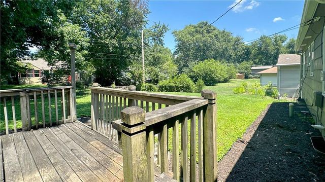 4010 W 63rd Street, Prairie Village, KS 66208