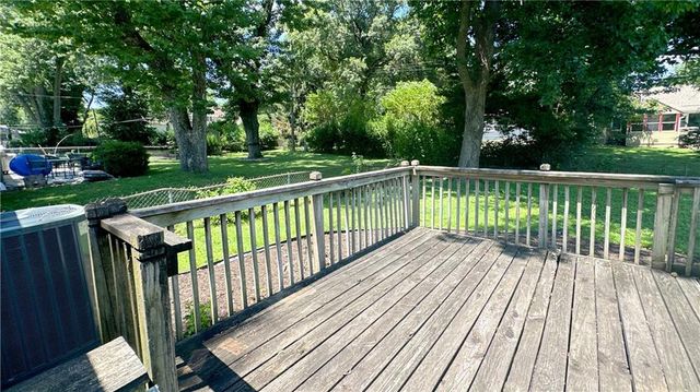 4010 W 63rd Street, Prairie Village, KS 66208