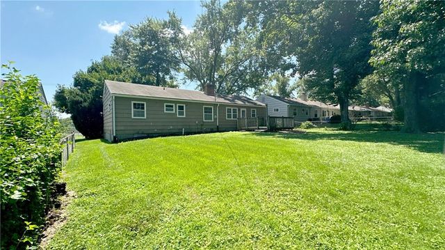 4010 W 63rd Street, Prairie Village, KS 66208