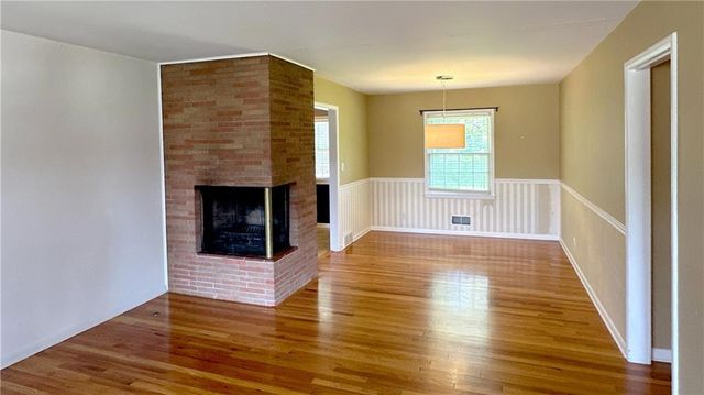 4010 W 63rd Street, Prairie Village, KS 66208