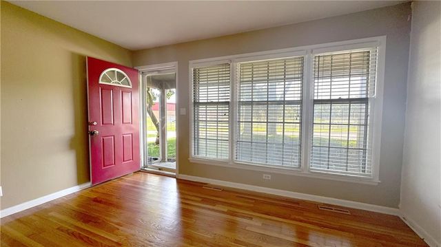 4010 W 63rd Street, Prairie Village, KS 66208