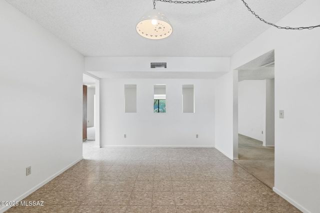 2431 W Placita Mateo, Tucson, AZ 85745