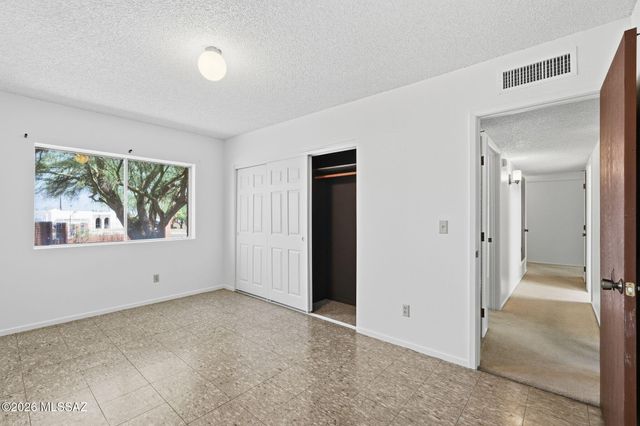 2431 W Placita Mateo, Tucson, AZ 85745