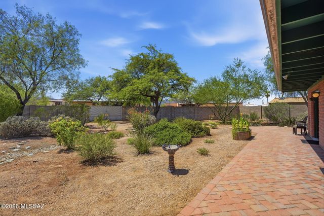 2431 W Placita Mateo, Tucson, AZ 85745