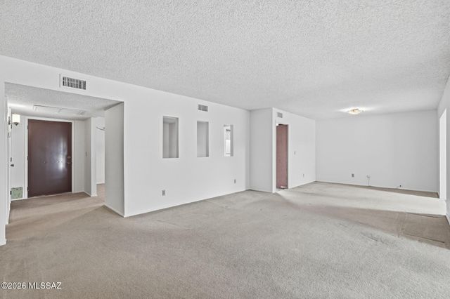 2431 W Placita Mateo, Tucson, AZ 85745