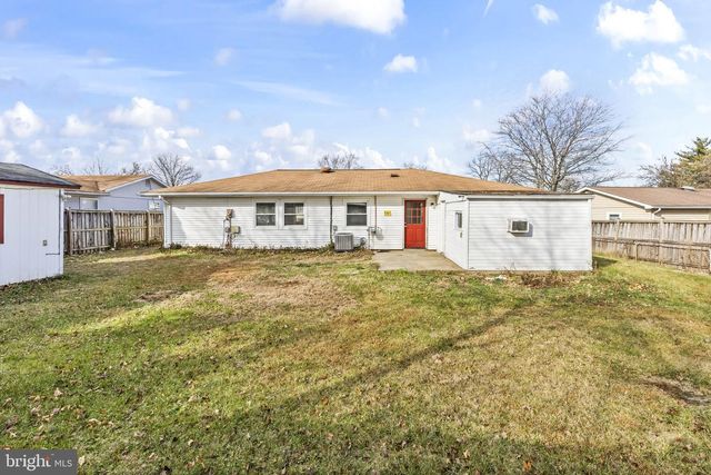 604 S BIRCH ST S, Sterling, VA 20164