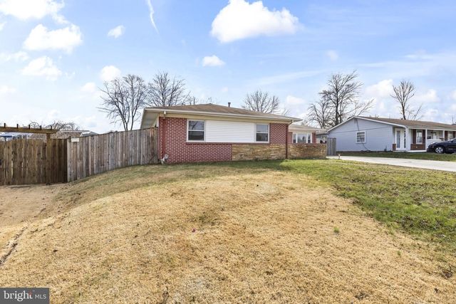 604 S BIRCH ST S, Sterling, VA 20164