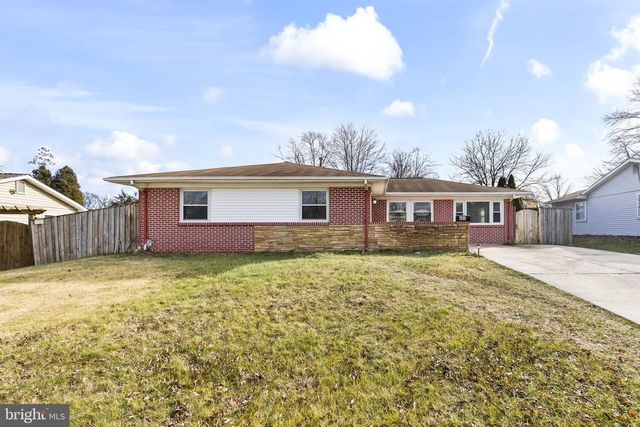 604 S BIRCH ST S, Sterling, VA 20164