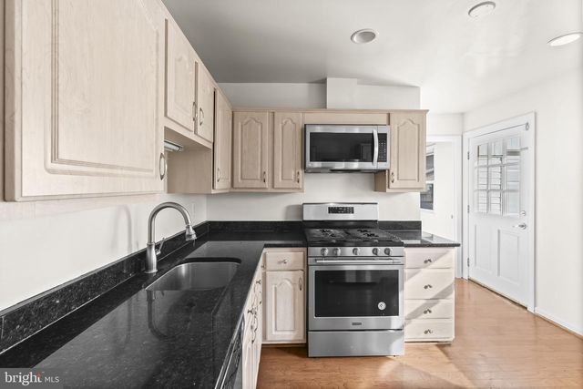 604 S BIRCH ST S, Sterling, VA 20164