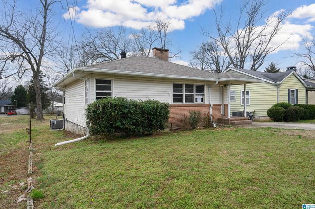 2017 29TH AVENUE N, Bessemer, AL 35023