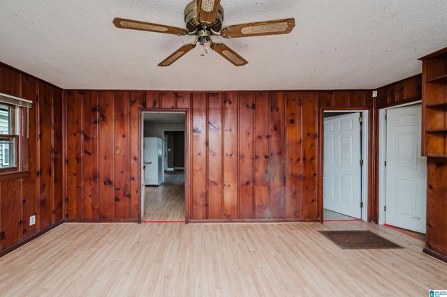 2017 29TH AVENUE N, Bessemer, AL 35023