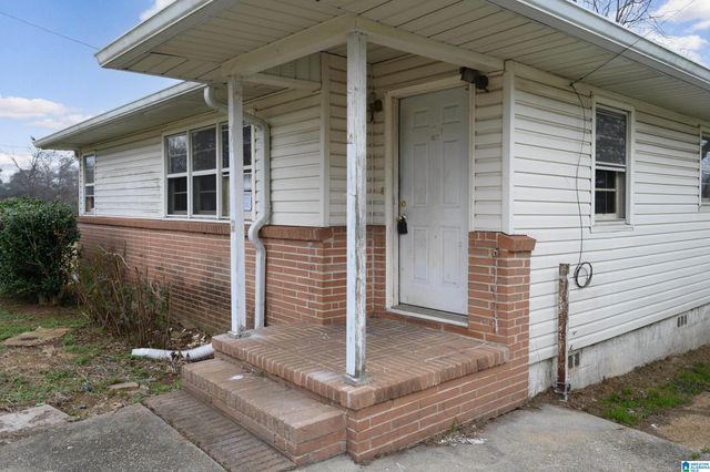 2017 29TH AVENUE N, Bessemer, AL 35023